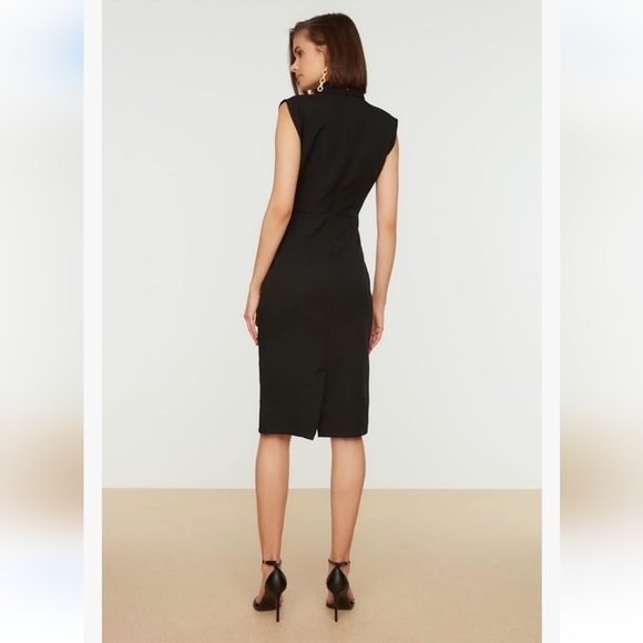 TRENDYOL Black Dress NWT - Picture 3 of 11